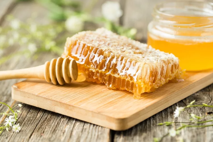 What is Raw Honey?